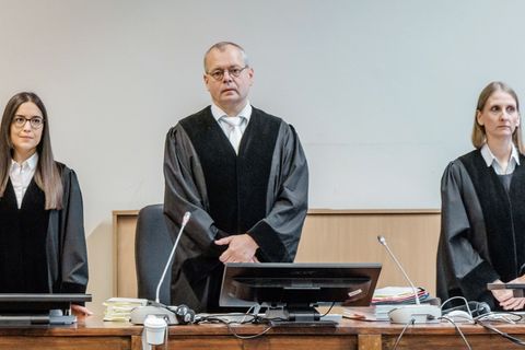 Das Gericht hat die Öffentlichkeit von dem Prozess ausgeschlossen. Foto: Markus Scholz/dpa