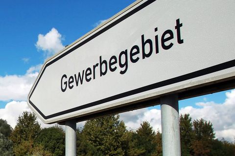 In Thüringen werden mehr Gewerbe an- als abgemeldet. (Archivbild) Foto: Jens Wolf/dpa-Zentralbild/dpa