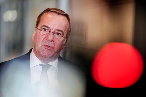 Verteidigungsminister Pistorius: "Werden mit Patrouillenflügen zum Schutz der Nato-Ostflanke beitragen"