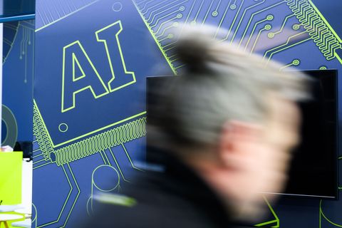 Die AI Week in Frankfurt soll verschiedene Themen abdecken und zum Austausch über Künstliche Intelligenz anregen. (Symbolbild) F