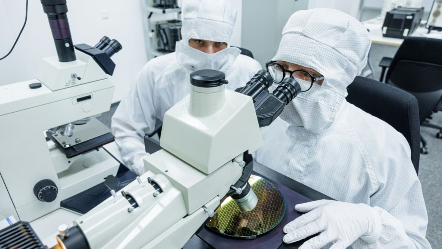 Ausbildungslabor von Halbleiterhersteller Infineon