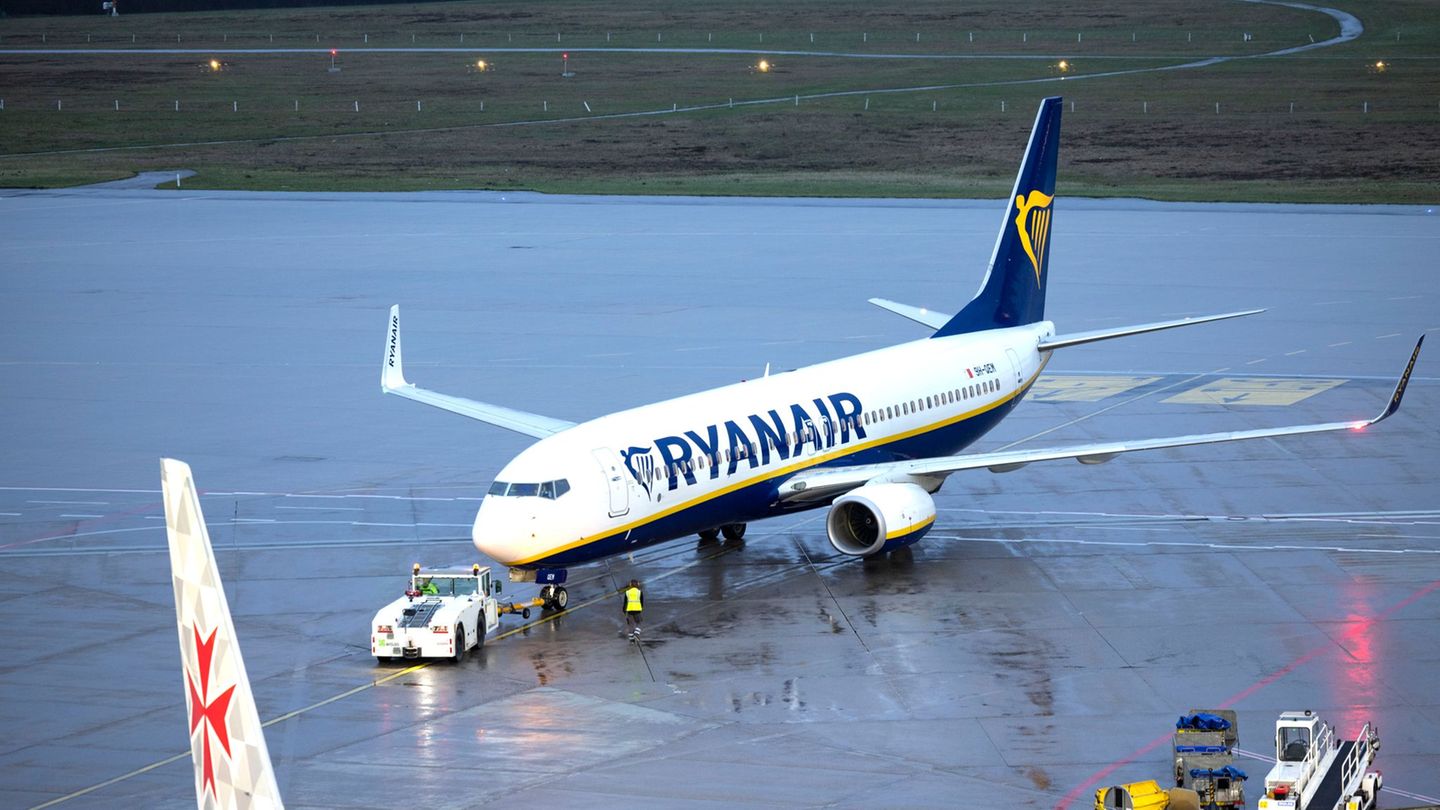 Ryanair fliegt weiter nicht nach Dortmund, Dresden, Leipzig Foto: Thomas Banneyer/dpa
