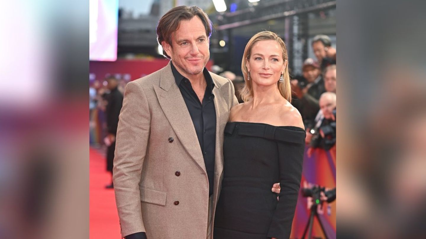 Will Arnett: Red Carpet Debut with Carolyn Murphy