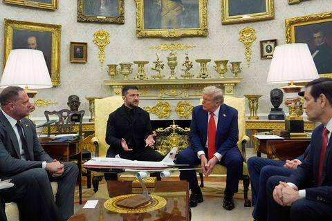 Der ukrainische Staatschef Wolodymyr Selenskyj reist ein weiteres Mal in die USA, um von Washington neue Waffen für den Krieg mi
