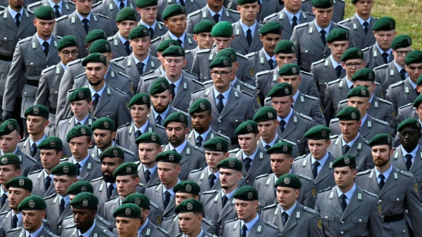 Bundeswehr-Rekruten im September in Düsseldorf
