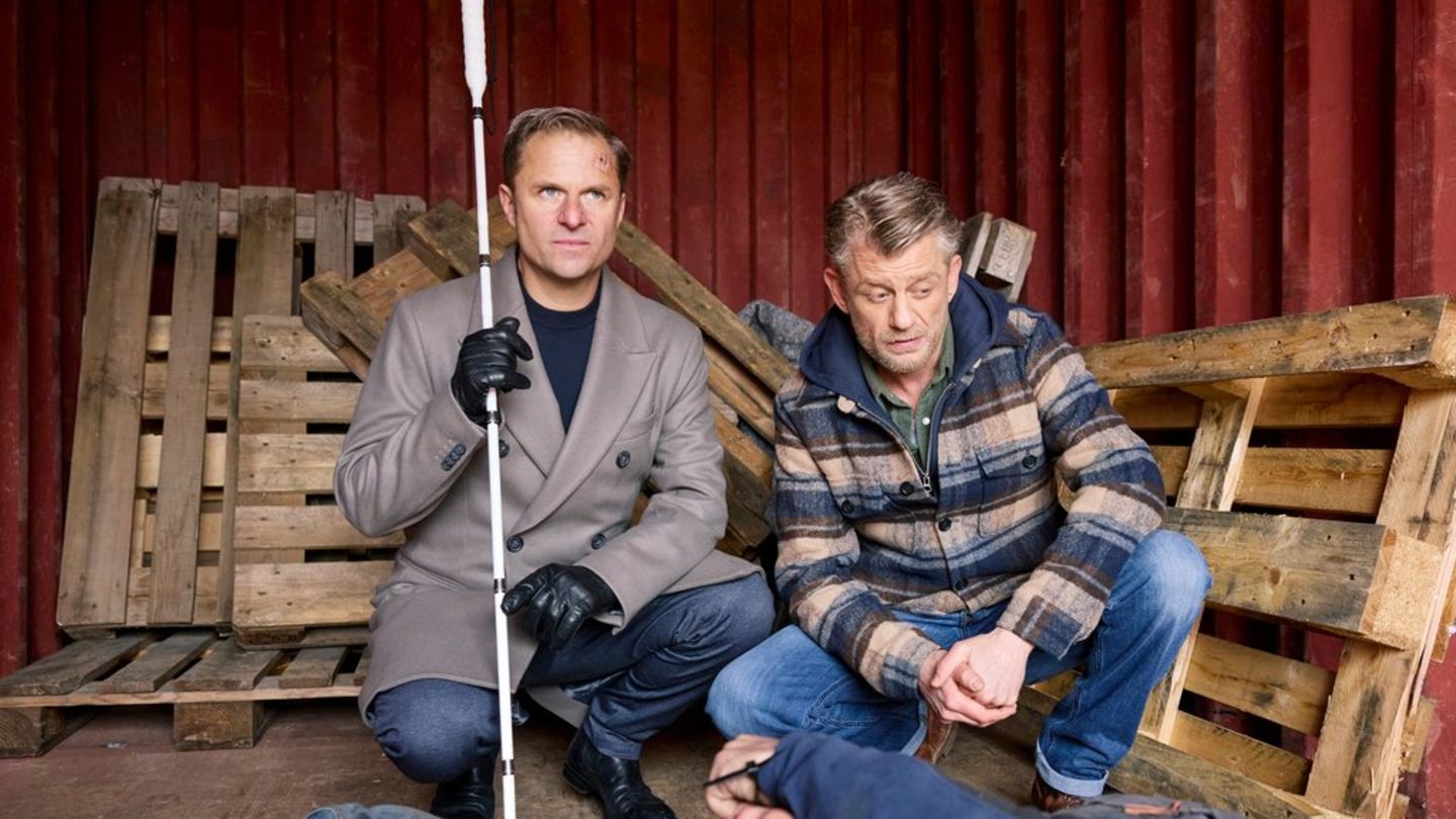 "Blind ermittelt: Geister der Vergangenheit": Alexander Haller (Philipp Hochmair, l.) und Niko Falk (Andreas Guenther).