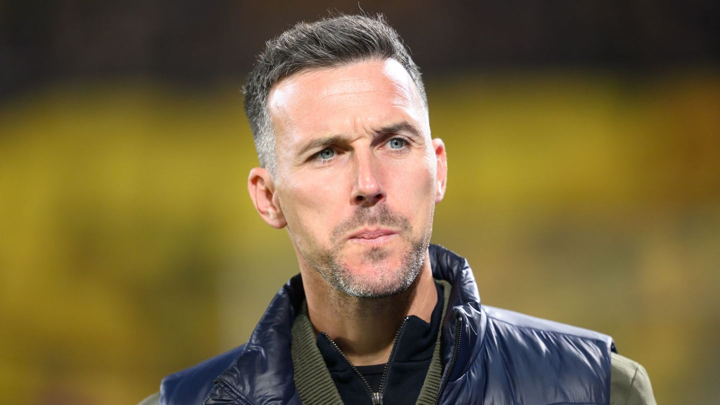 KSC-Coach Christian Eichner fordert nach dem Testspiel-Debakel gegen Freiburg ein anderes Auftreten seines Teams. (Archivbild) F