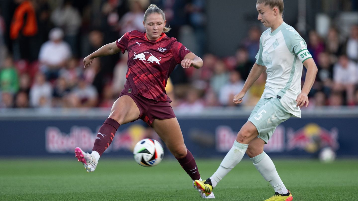 In der vergangenen Saison konnte RB Leipzig beide Bundesligaspiele gegen Werder Bremen gewinnen. (Archivbild) Foto: Hendrik Schm