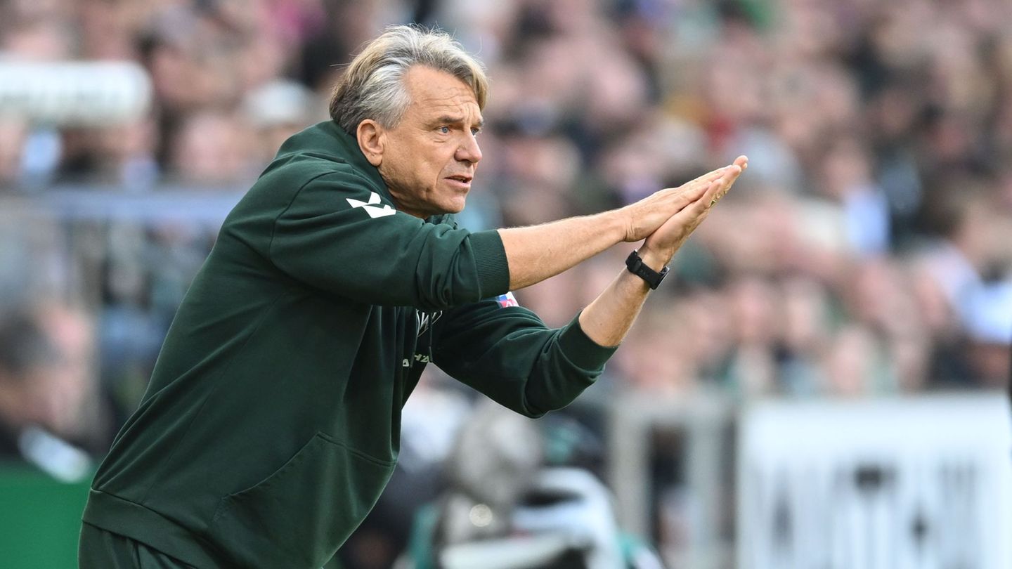 Trainer Horst Steffen und Werder Bremen spielen am Samstag beim 1. FC Heidenheim. Foto: Carmen Jaspersen/dpa