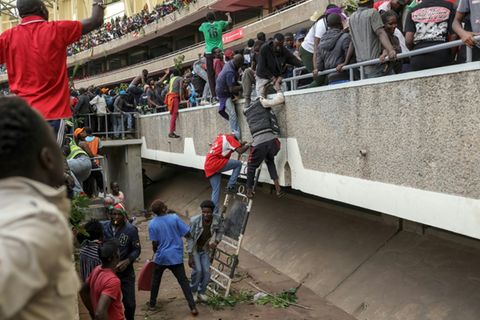 Chaos im Kasarani-Stadion in Nairobi