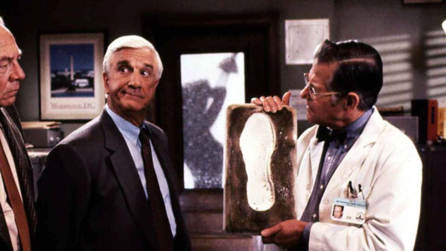 Ed Williams: “Naked Gun” star dies at 98