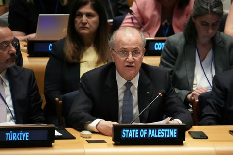 Mohammed Mustafa, Ministerpräsident der PA