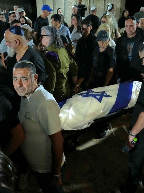 Bislang hat die Hamas neun Geisel-Leichen an Israel übergeben. Foto: Francisco Seco/AP/dpa