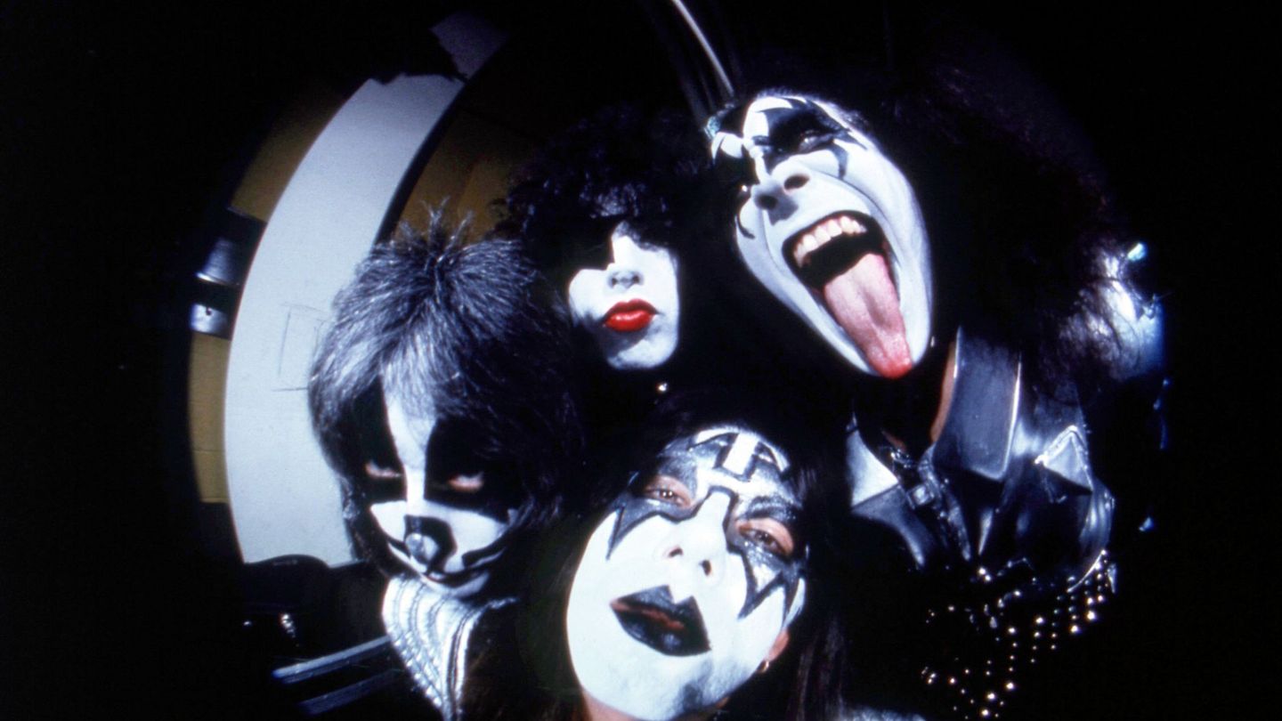 Rocklegende: Ex-Kiss-Gitarrist Ace Frehley mit 74 Jahren gestorben