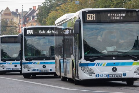 Mit Milliardeninvestitionen könnte laut einer neuen Studie das Bus- und Bahnangebot in Bayern überall deutlich verbessert werden