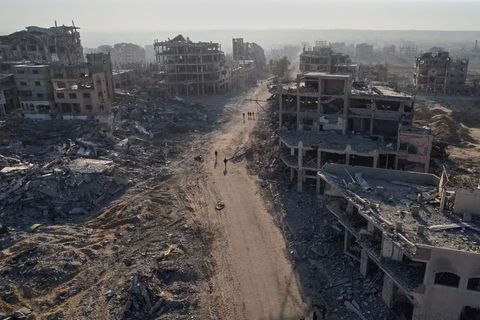 Bislang hält die Waffenruhe im Gazastreifen. (Archivbild) Foto: Uncredited/AP/dpa