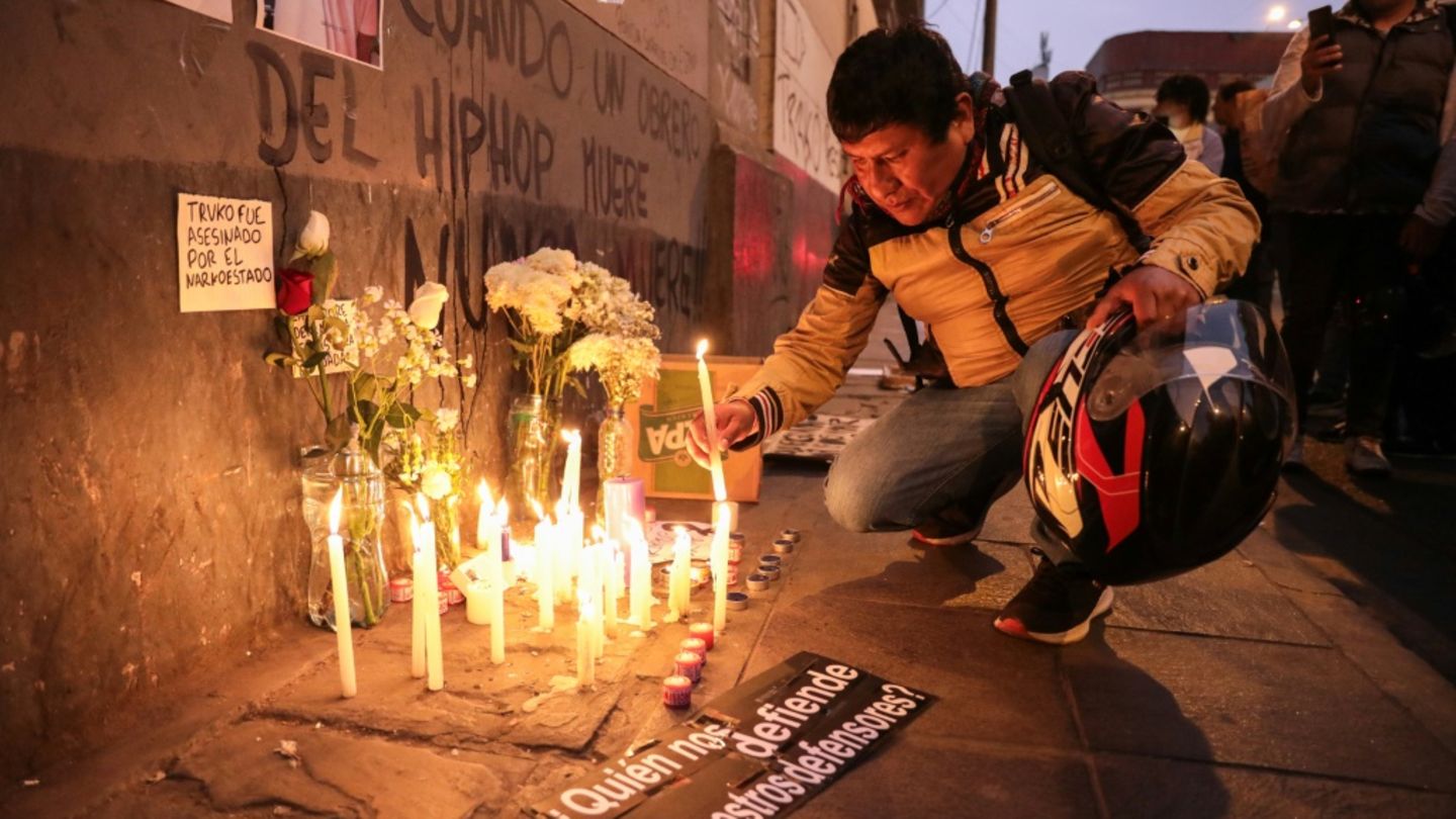 Mahnwache für getöteten Demonstranten in Lima