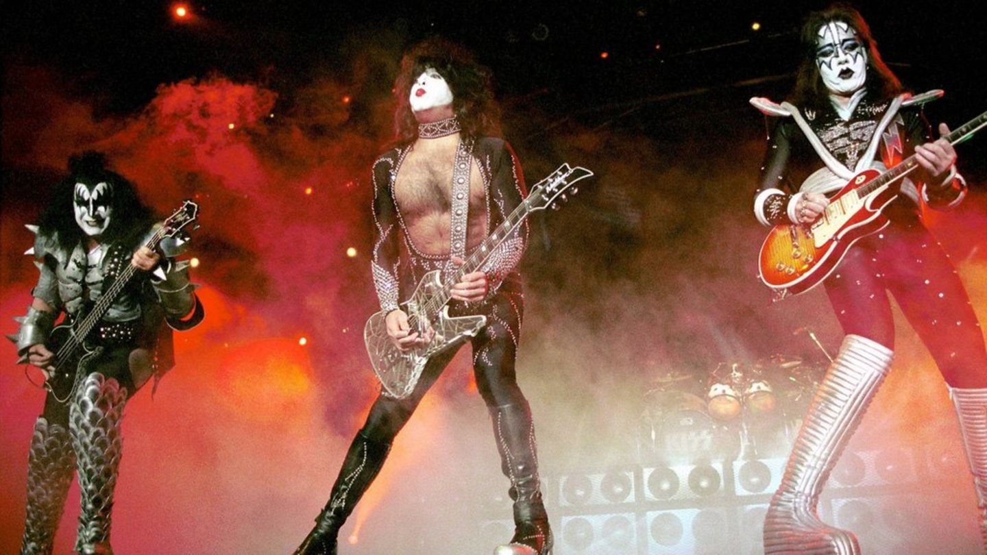 Gene Simmons and Paul Stanley: They mourn the loss of Kiss guitarist Ace Frehley