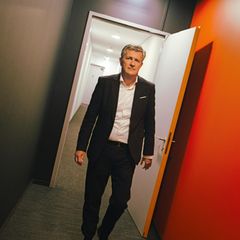 Sana-CEO Lemke in den Fluren der Capital-Büros