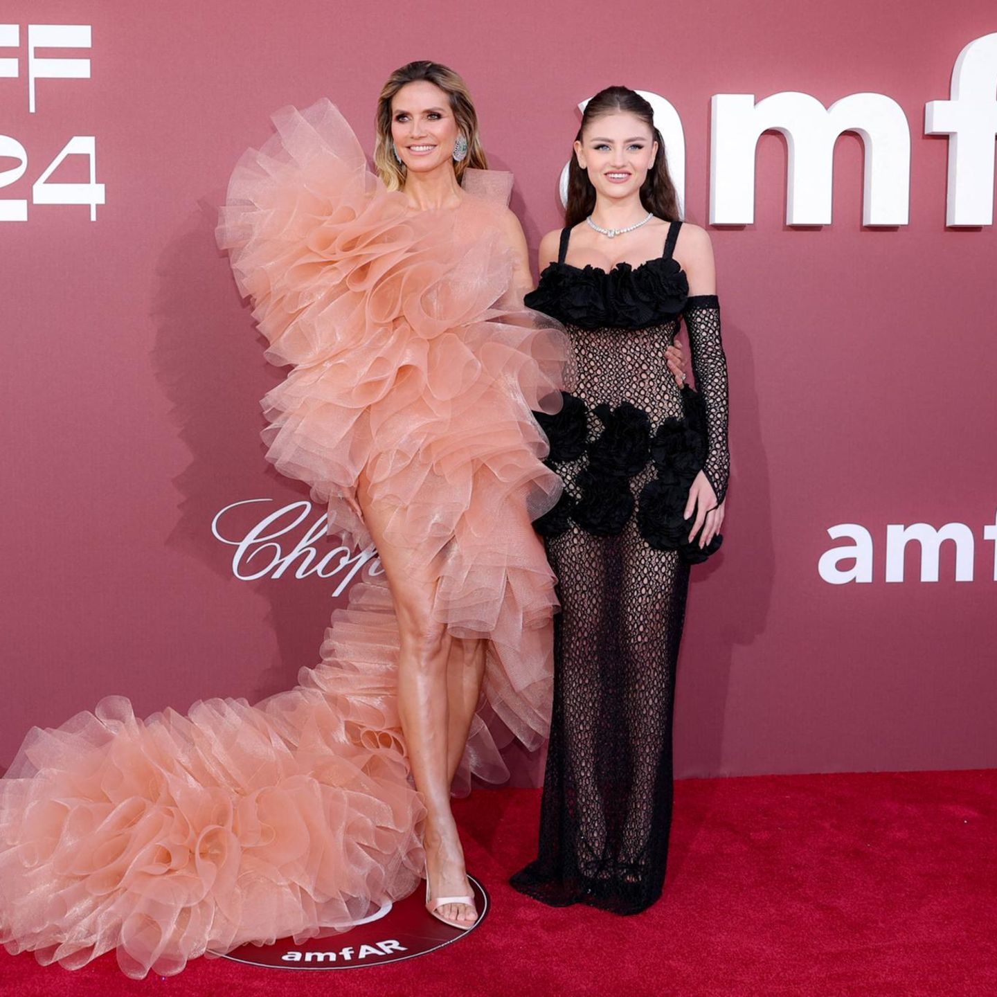 Nepo Babies: Heidi Klum posiert mit Tochter Leni