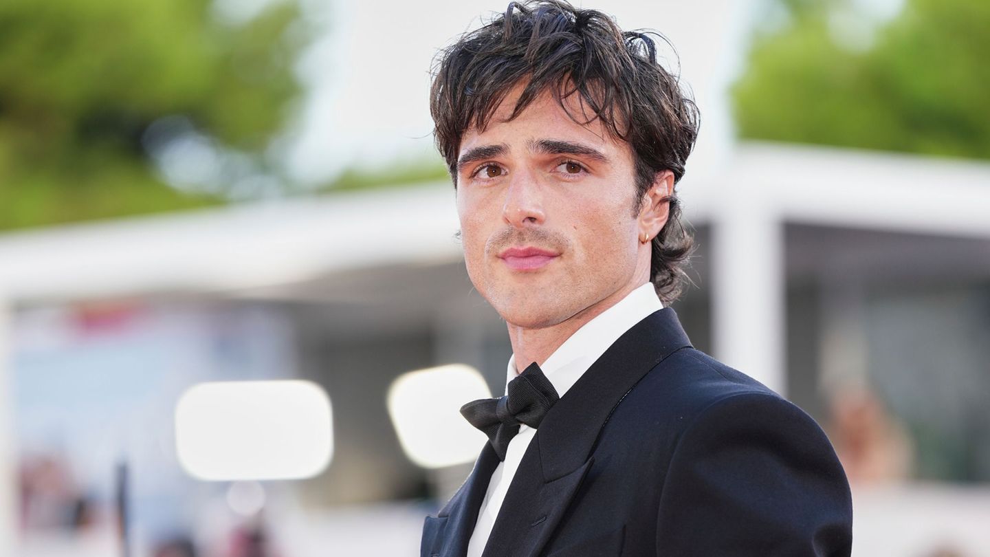 Hollywood-Schauspieler Jacob Elordi freute sich eigenen Worten zufolge über große Schmerzen, die er vor Beginn der Dreharbeiten