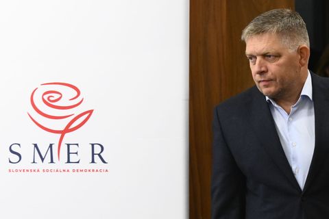 Robert Fico, Vorsitzender der Partei Smer-Sozialdemokratie, ist aufgrund seiner Politik bei vielen EU-Partnern umstritten. (Arch