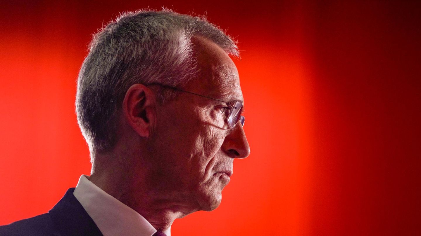 Book fair: stern-hour live – Jens Stoltenberg, how endangered is Europe’s security?