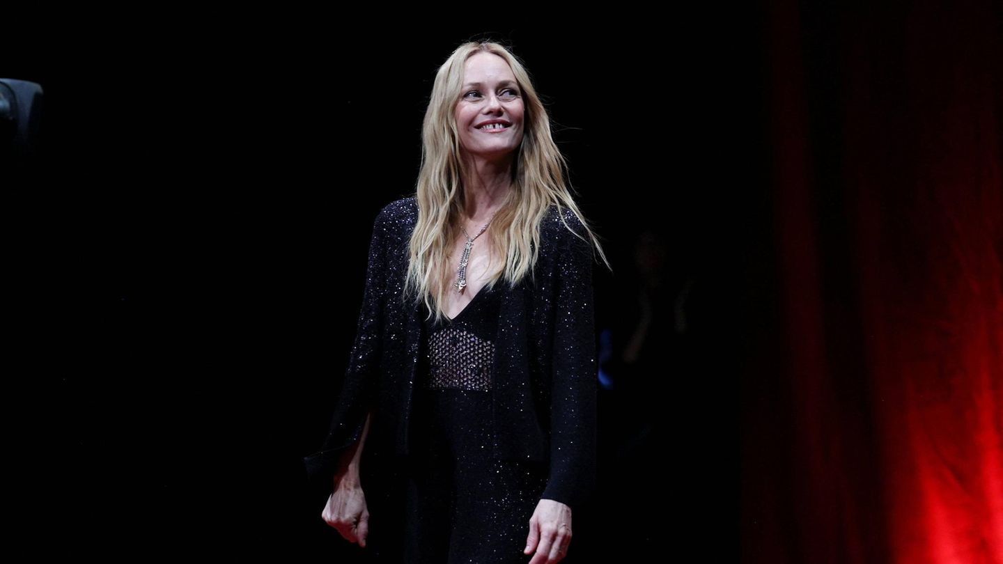 Vanessa Paradis auf der Bühne Vanessa Paradis auf der Bühne