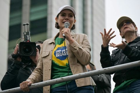 Michelle Bolsonaro bei einer Demonstration