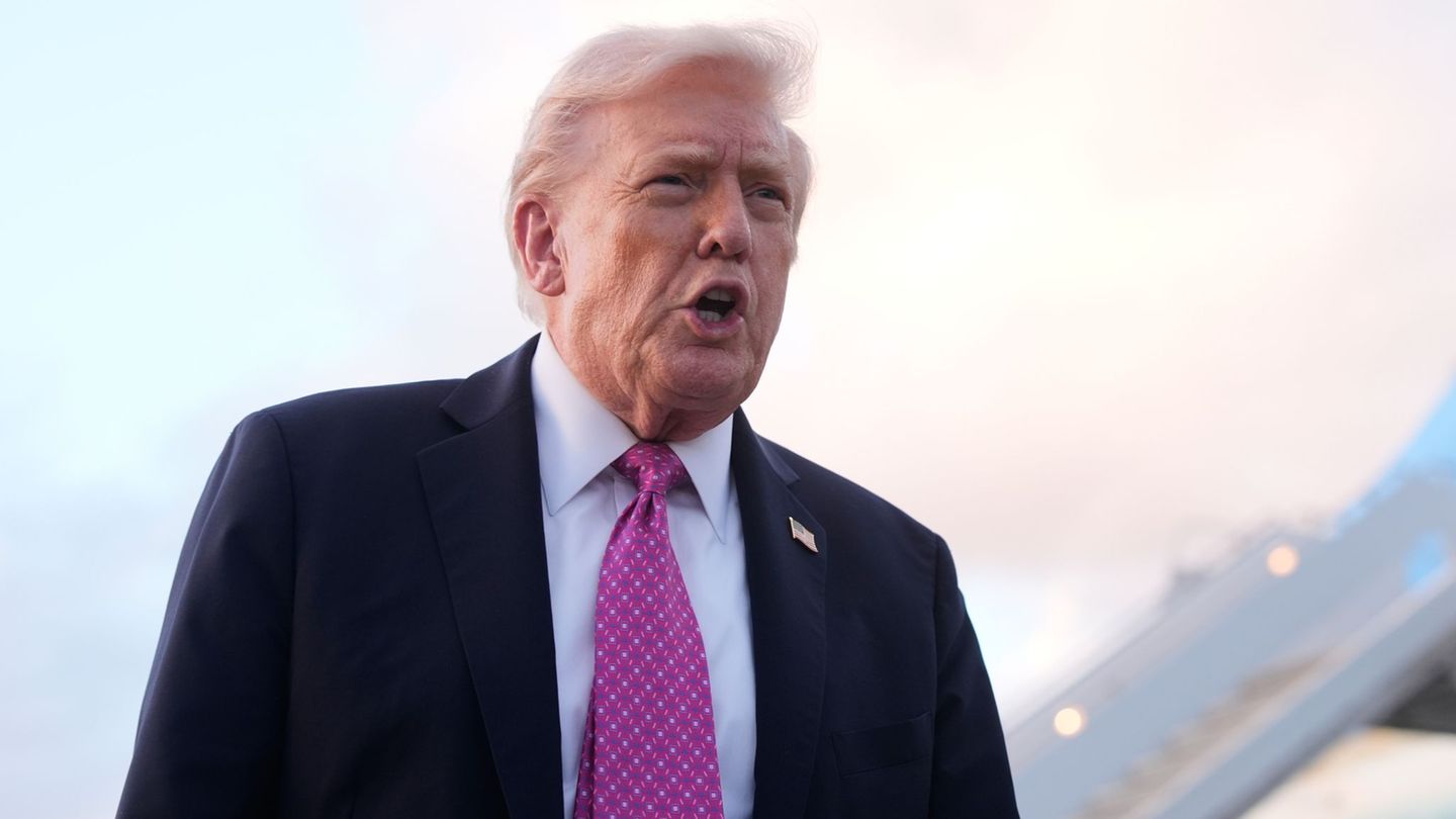Donald Trump verhängte Zölle auf Lastwagen und Busse - und verlängerte zugleich Vergünstigungen für in den USA produzierte Fahrz