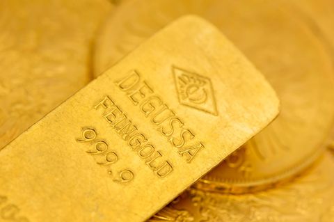 Ein Goldbarren. Der Goldpreis steigt seit September stark
