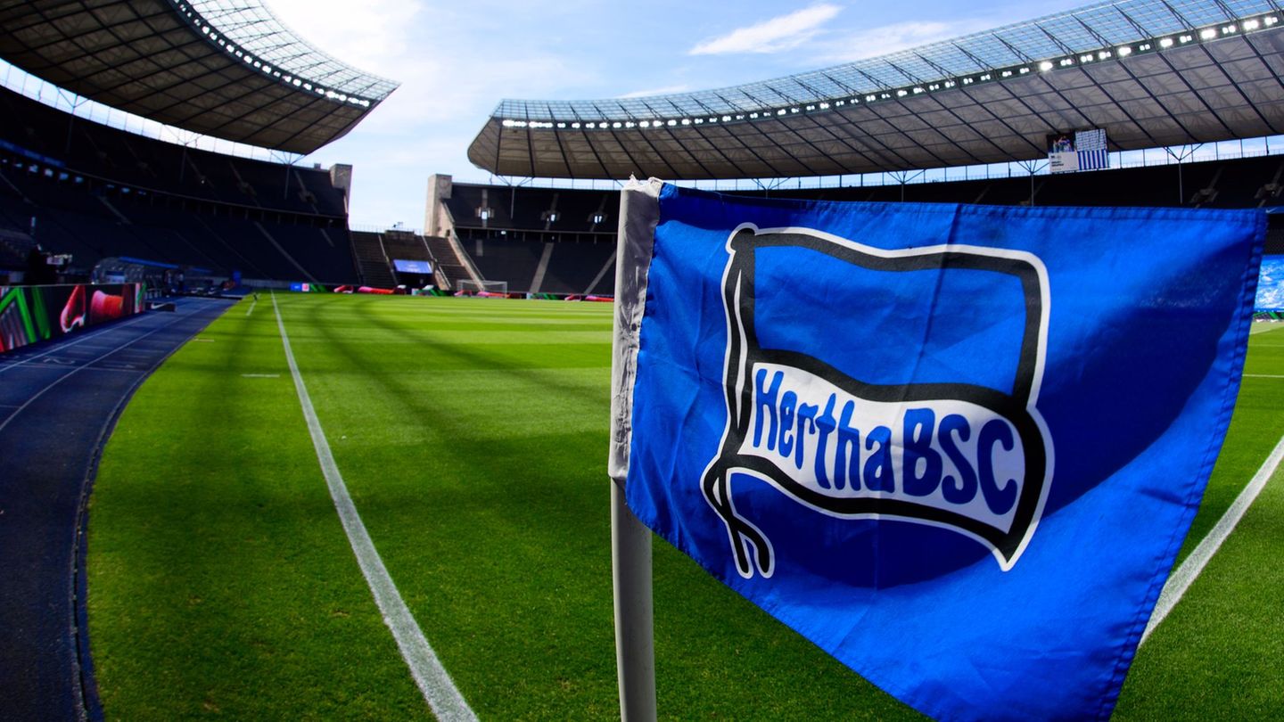 Hertha empfängt Dynamo Anfang November. (Archivbild) Foto: Soeren Stache/dpa-Zentralbild/dpa