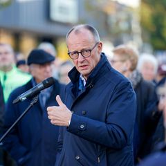 Friedrich Merz blickt ernst in die Kamera. Mit der AfD will er nicht kooperieren