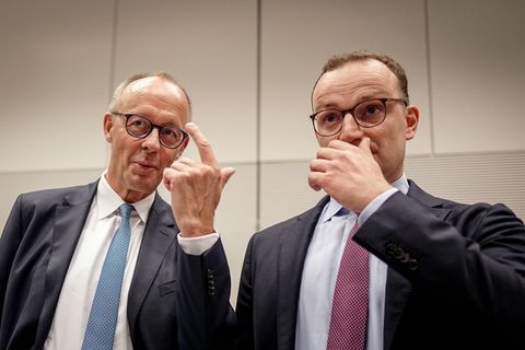 Unionsfraktionschef Jens Spahn verteidigt Bundeskanzler Friedrich Merz beim Thema Migration im Stadtbild. (Archivfoto) Foto: Kay