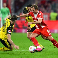 Bayern Münchens Starstürmer Harry Kane (r.) erzielte gegen Borussia Dortmund sein 12. Saisontor