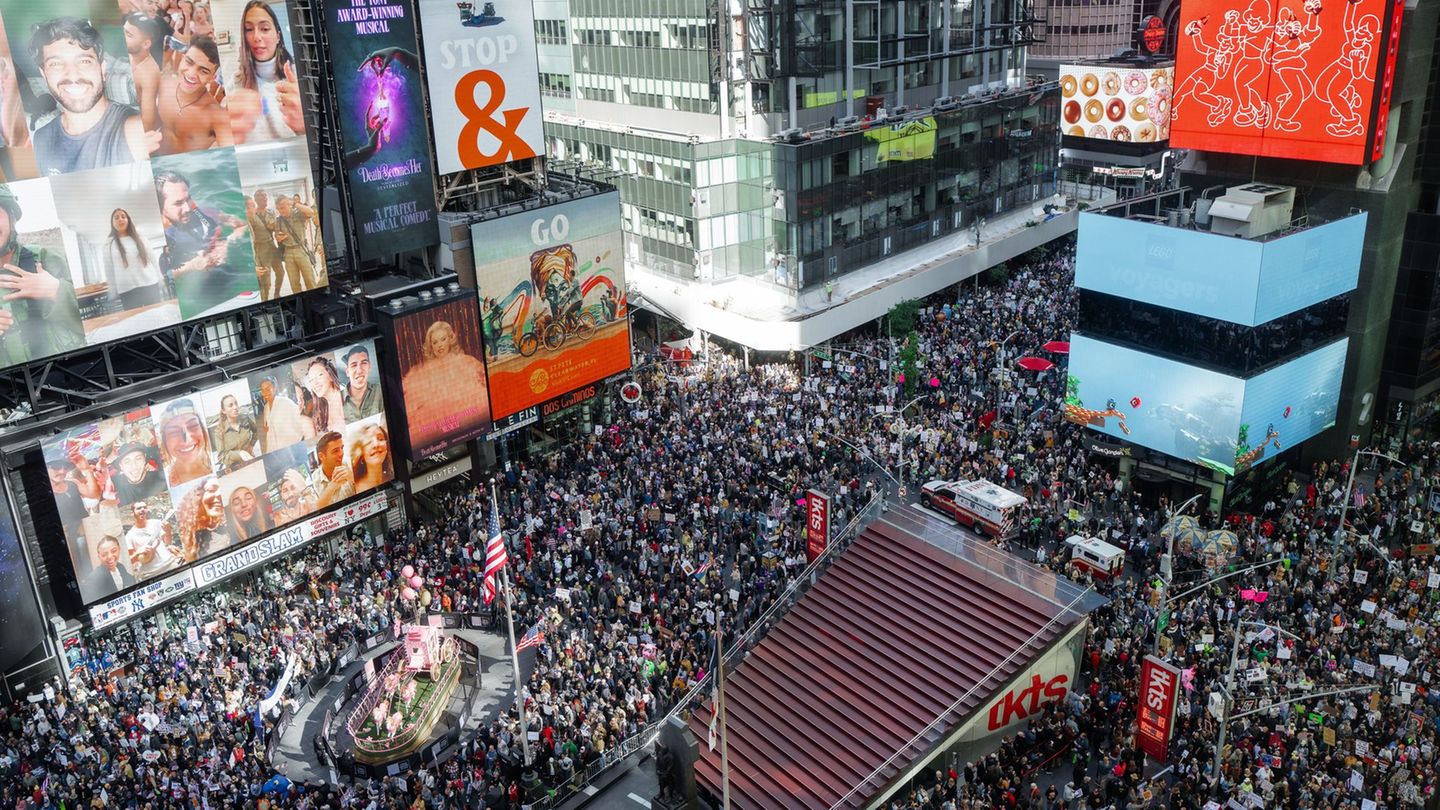 Demonstrations: “No Kings”: Mass protests against Trump again in the USA