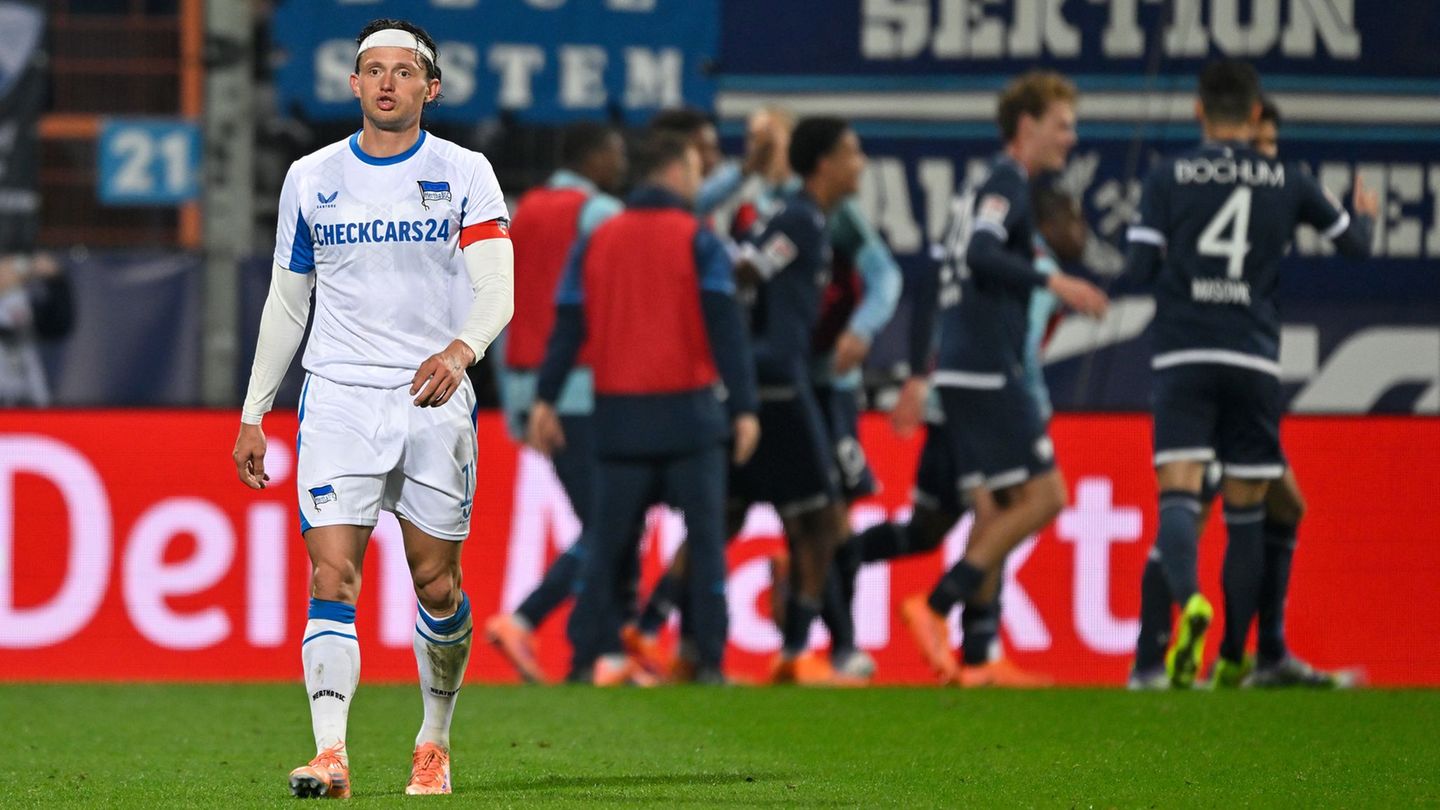 Herthas Fabian Reese hadert mit der unnötigen Niederlage. Foto: Ulrich Hufnagel/dpa