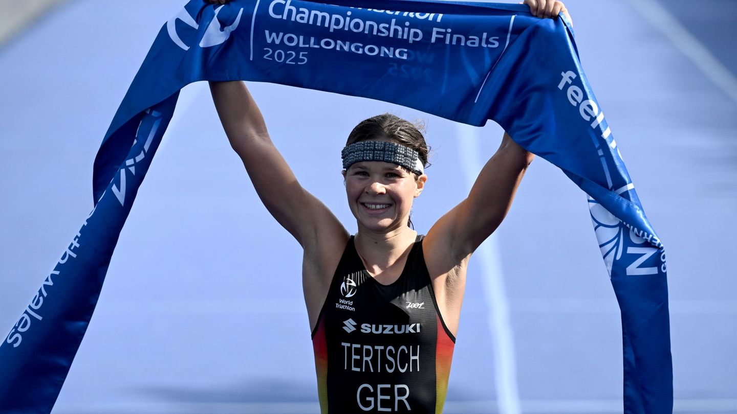 Erste deutsche Triathlon-Weltmeisterin über die olympische Distanz: Lisa Tertsch Foto: Dean Lewins/AAP/dpa