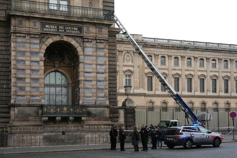 Die Polizei ist vor Ort. Foto: Dimitar Dilkoff/AFP/dpa