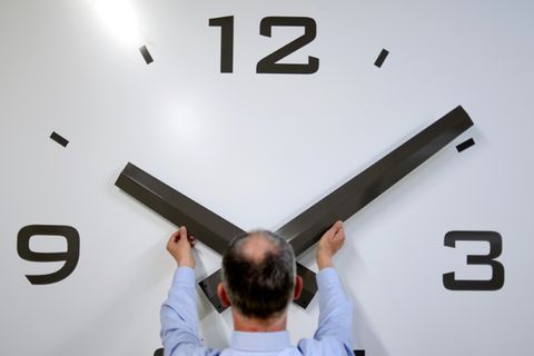 Überdimensionale Uhr