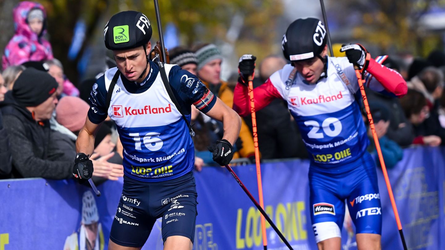 Eric Perrot (l) gewinnt das erste Loop-One-Festival. Foto: Sven Hoppe/dpa