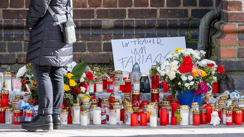 GetÃ¶teter Fabian: Noch kein VerdÃ¤chtiger â Druck auf Ermittler wÃ¤chst | STERN.de