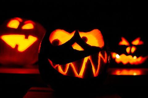 Die Menschen in Rheinland-Pfalz geben immer mehr Geld für den Spukspaß an Halloween aus (Symbolbild). Foto: Ole Spata/dpa