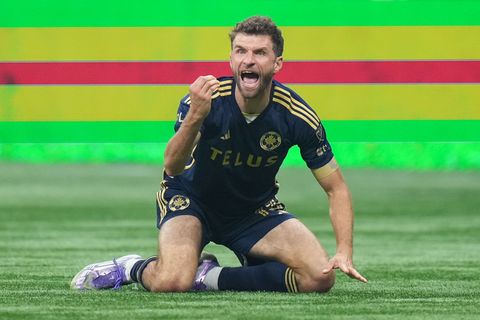 Für Thomas Müller ist eine Rückkehr zum FC Bayern noch Zukunftsmusik. Foto: DARRYL DYCK/The Canadian Press via AP/dpa