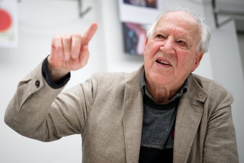 Werner Herzog würde gerne ins All fliegen. (Archivbild) Foto: Henning Kaiser/dpa