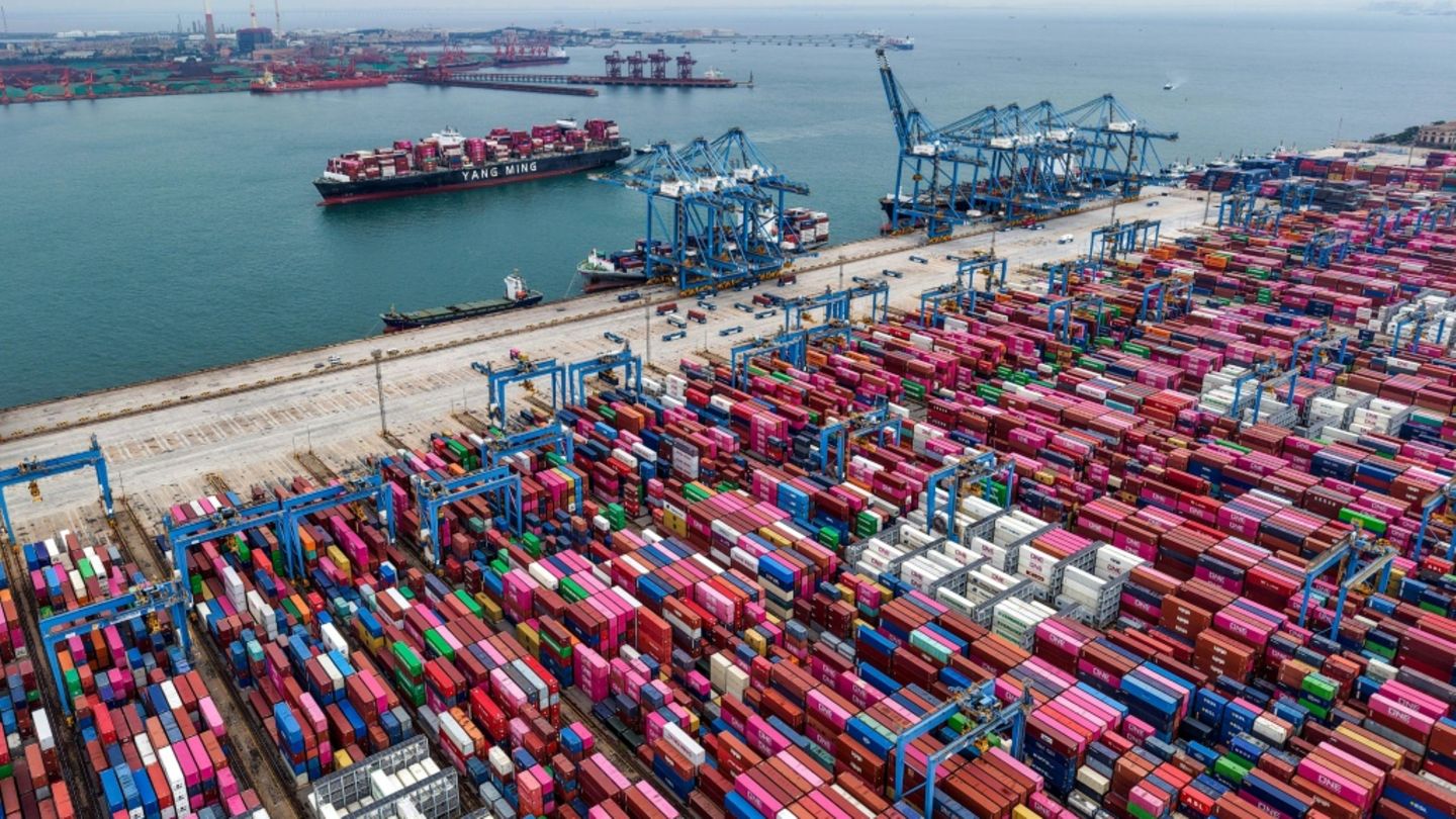 Chinesischer Container-Hafen
