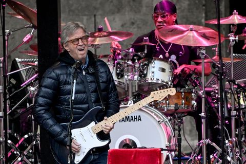 Der Musiker Eric Clapton kommt im Mai 2026 für drei Konzerte in Mannheim, Köln und München nach Deutschland. (Archivbild) Foto: