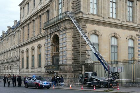 Lastenaufzug der Diebe am Louvre