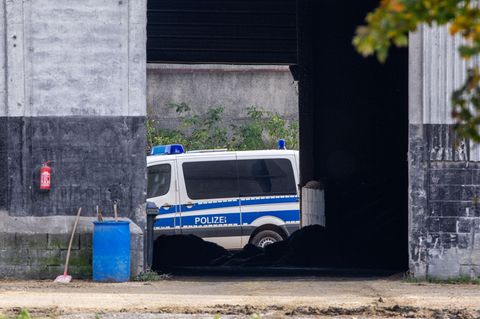 Erneut ist die Polizei im Fall des toten Fabian in der Region südlich von Güstrow aktiv. Foto: Jens Büttner/dpa