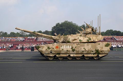 Ein Typ-100 Panzer in Peking